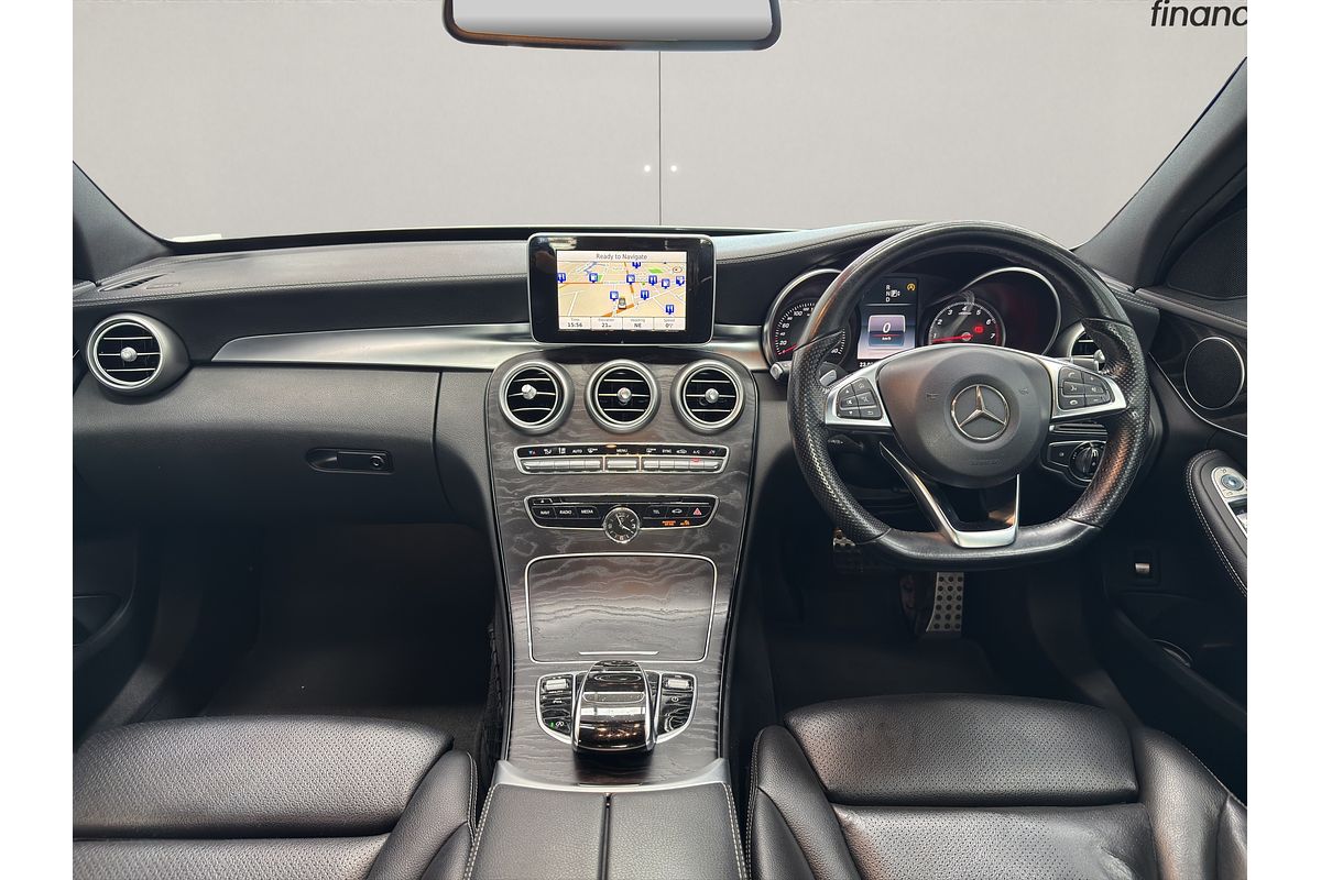 2015 Mercedes-Benz 200 AMG LINE