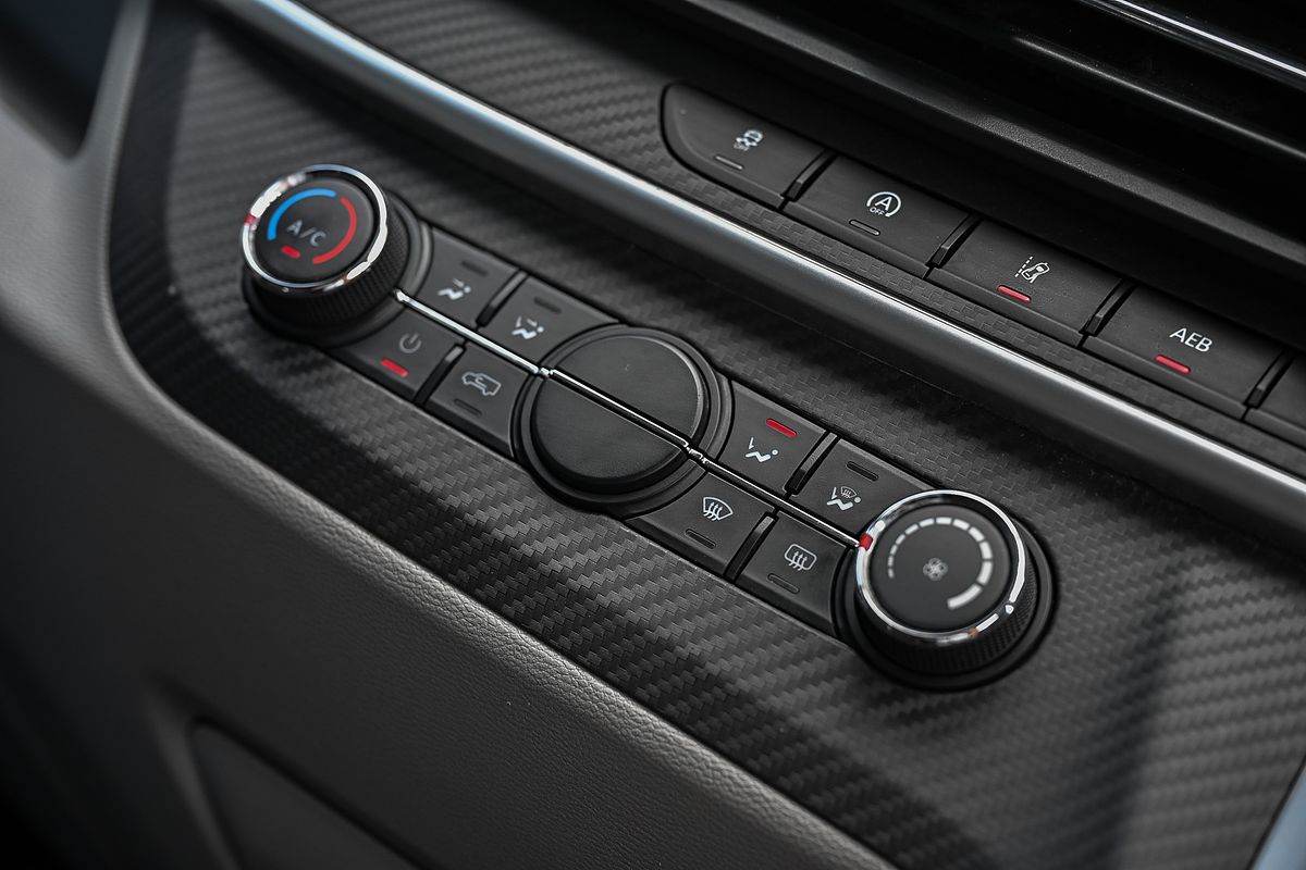 2023 LDV Deliver 9 LWB Mid Roof