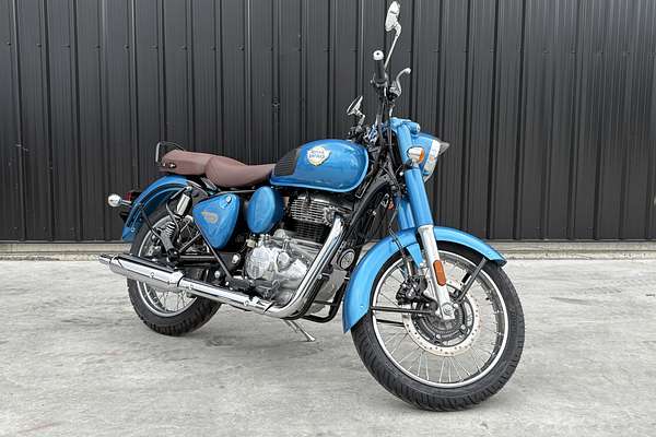 2025 Royal Enfield Classic 350