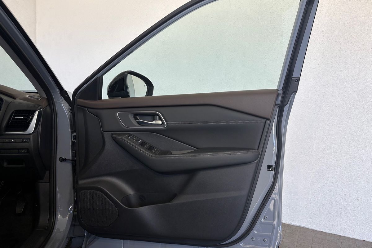 2025 Nissan X-TRAIL N-TREK T33