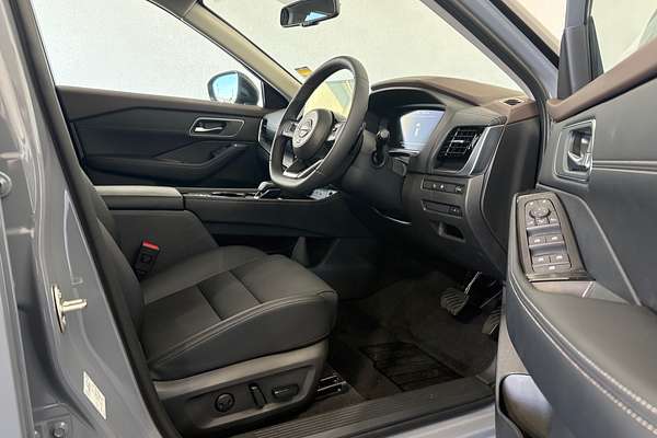 2025 Nissan X-TRAIL N-TREK T33