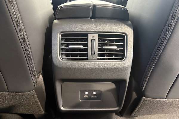 2025 Nissan X-TRAIL N-TREK T33