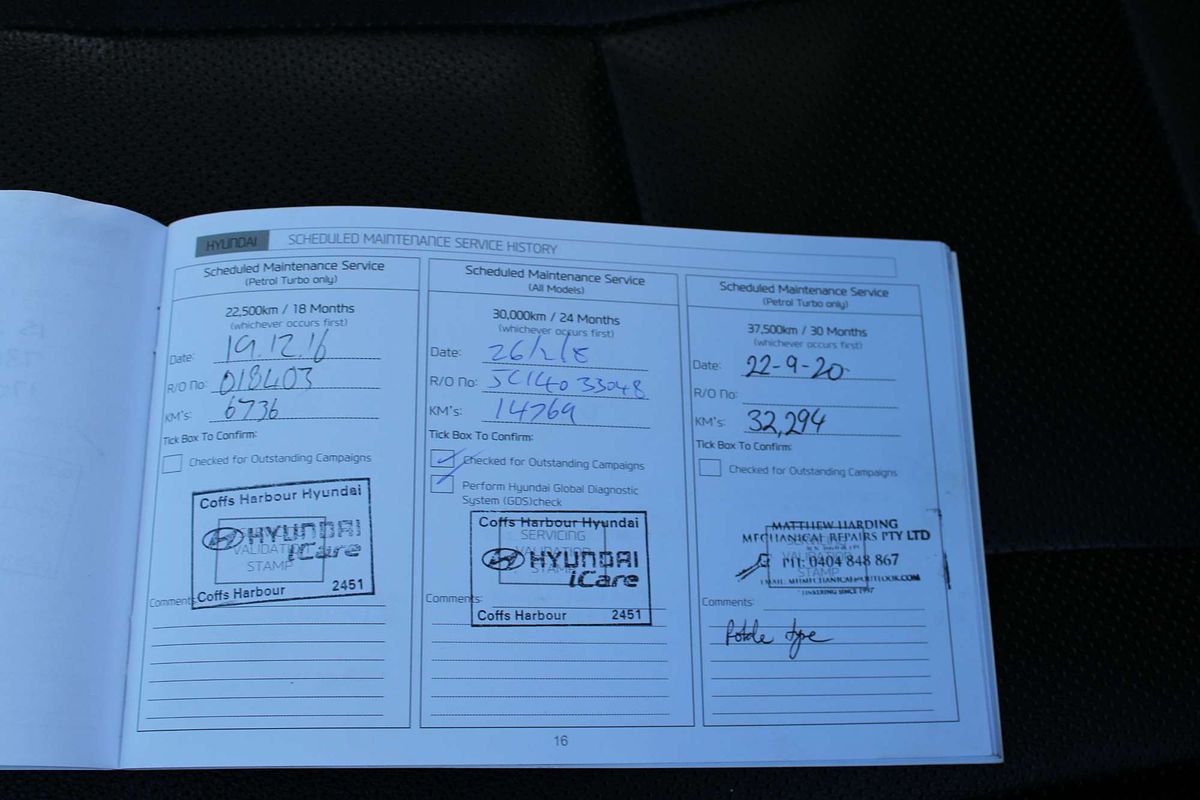 2015 HYUNDAI i30 ACTIVE X 6 SP MANUAL 5D HATCHBACK 4CYL