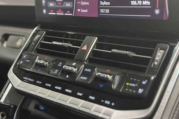 2022 Toyota Landcruiser VX FJA300R