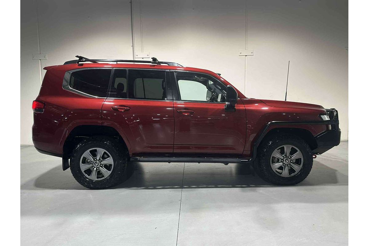 2022 Toyota Landcruiser VX FJA300R