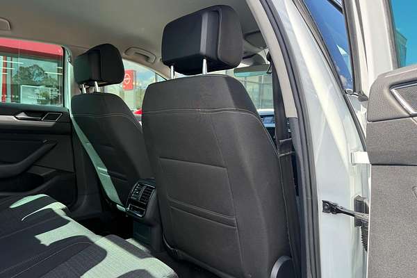 2022 Volkswagen Passat 140TSI Business B8