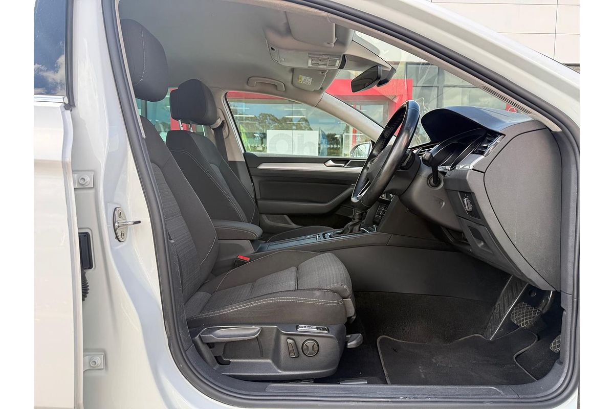 2022 Volkswagen Passat 140TSI Business B8