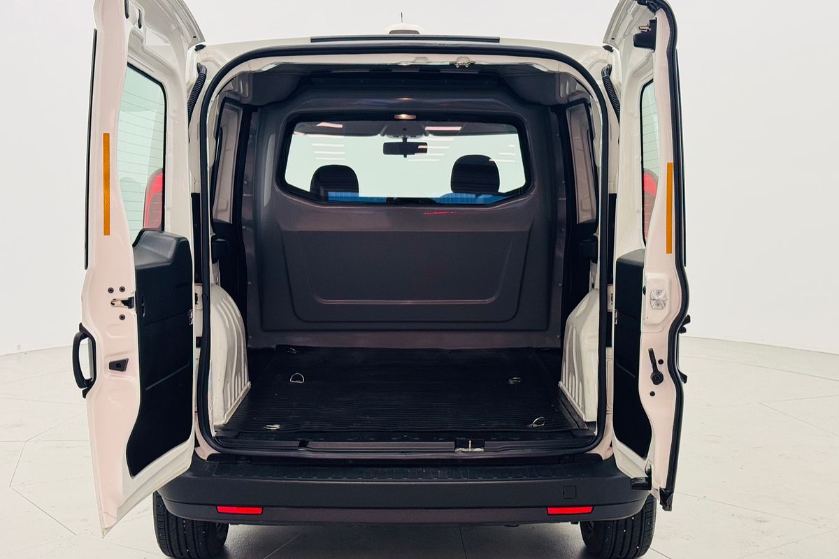 2017 Fiat Doblo 263 Series 1 SWB Low Roof