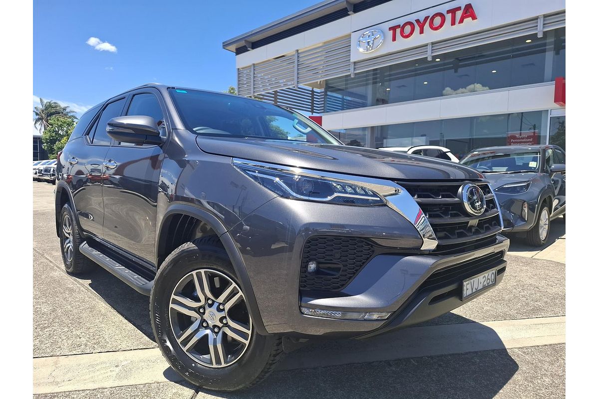 2025 Toyota Fortuner GXL GUN156R