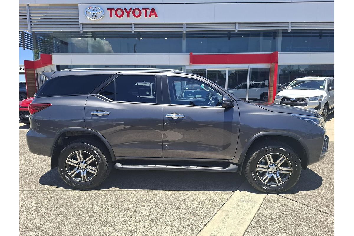 2025 Toyota Fortuner GXL GUN156R