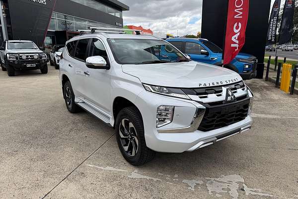 2025 Mitsubishi Pajero Sport Exceed QG