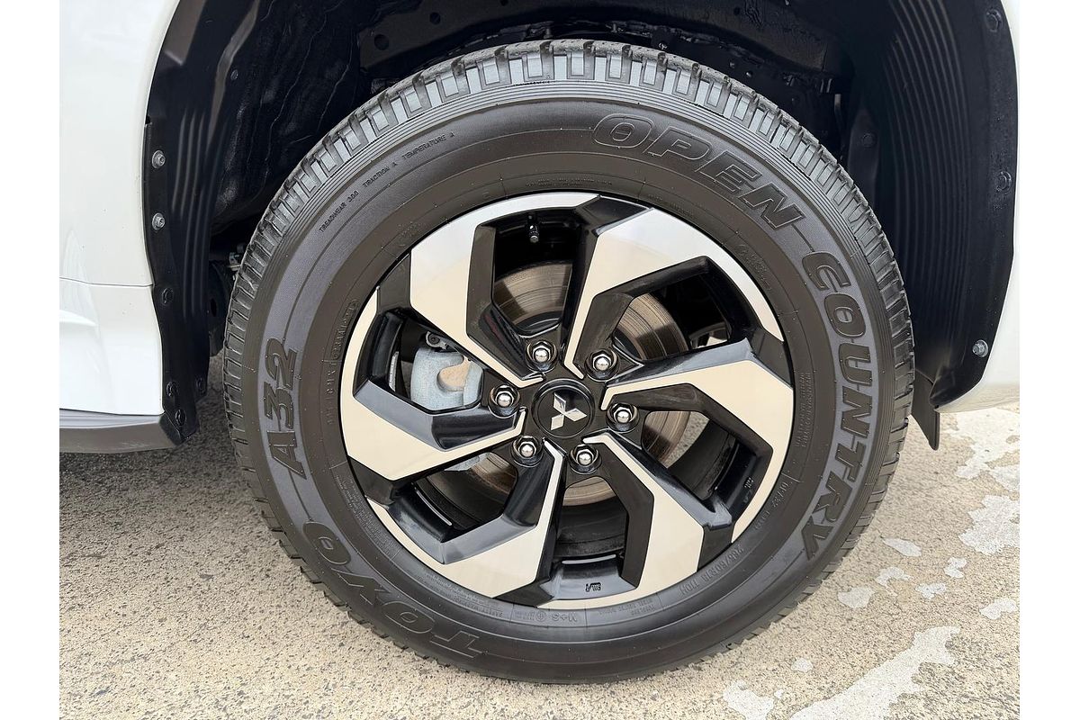 2025 Mitsubishi Pajero Sport Exceed QG