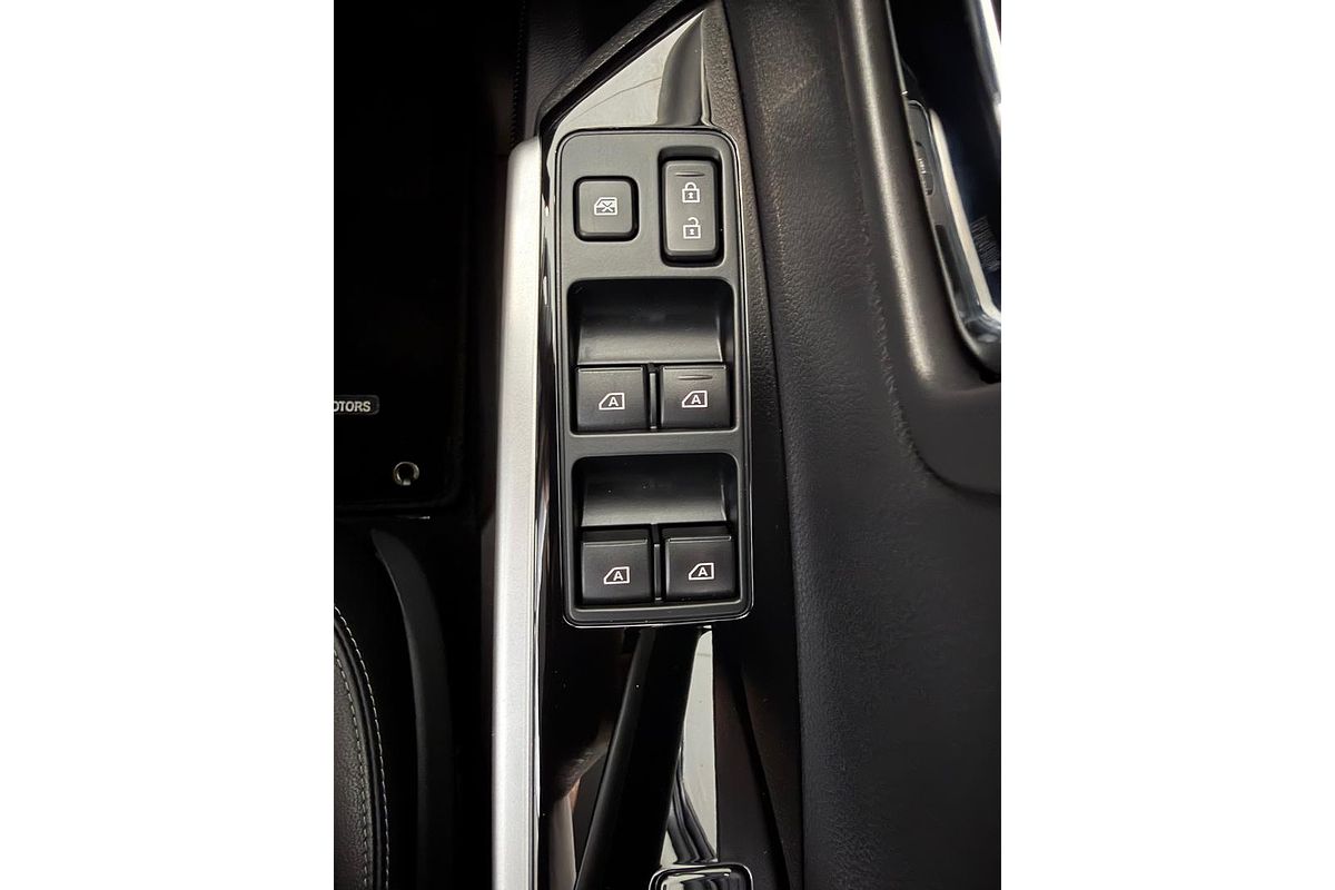 2025 Mitsubishi Pajero Sport Exceed QG