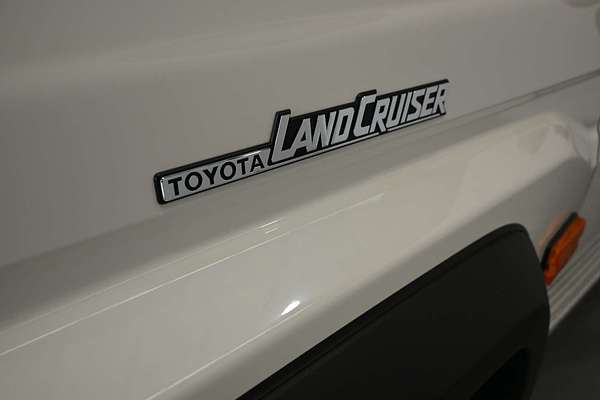 2025 Toyota Landcruiser GXL VDJL79R 4X4