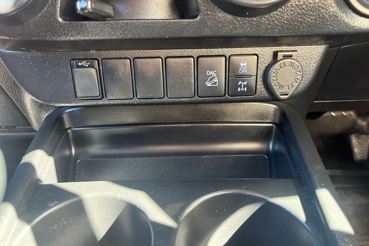 2022 Toyota Hilux SR GUN126R 4X4