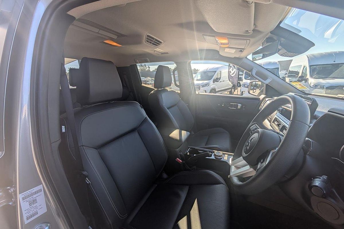 2024 Mitsubishi Triton GLS MV 4X4