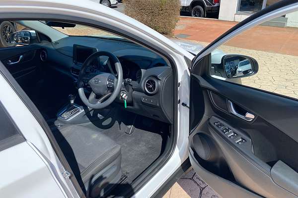 2021 Hyundai Kona OS.V4