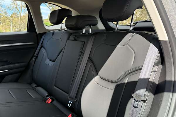 2025 GWM Haval H6 Lux B01