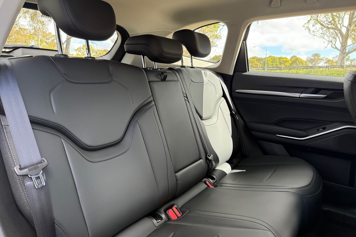 2025 GWM Haval H6 Lux B01