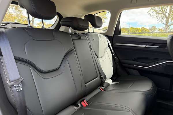 2025 GWM Haval H6 Lux B01