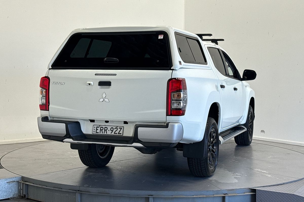 2021 Mitsubishi Triton GLX-R MR 4X4