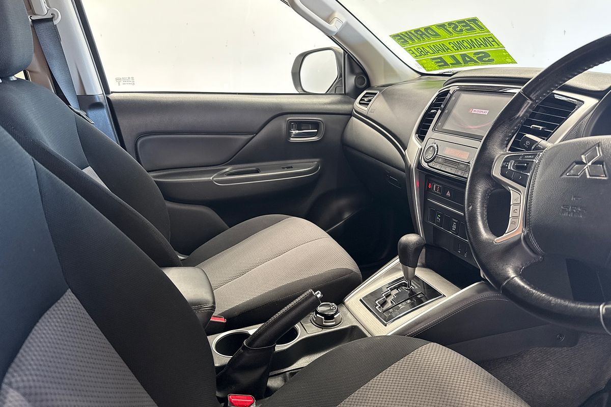 2021 Mitsubishi Triton GLX-R MR 4X4