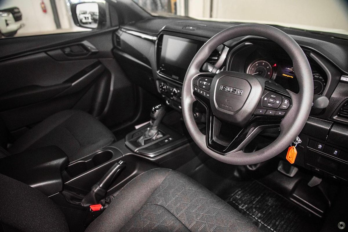 2025 Isuzu D-MAX X-RIDER 4X4