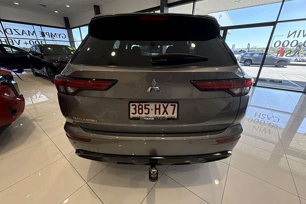 2023 Mitsubishi Outlander LS Black Edition AWD ZM