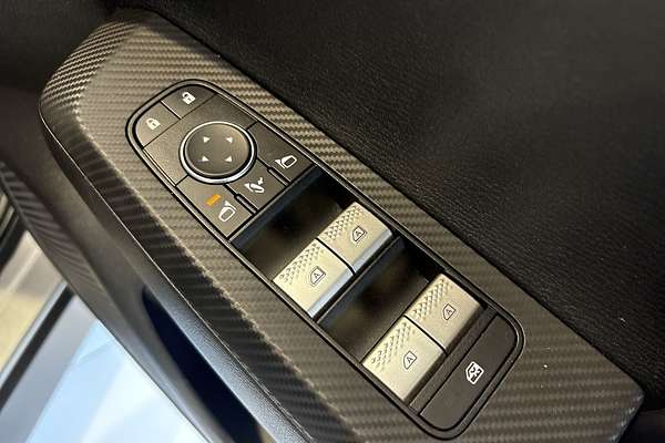 2023 Mitsubishi Outlander LS Black Edition AWD ZM