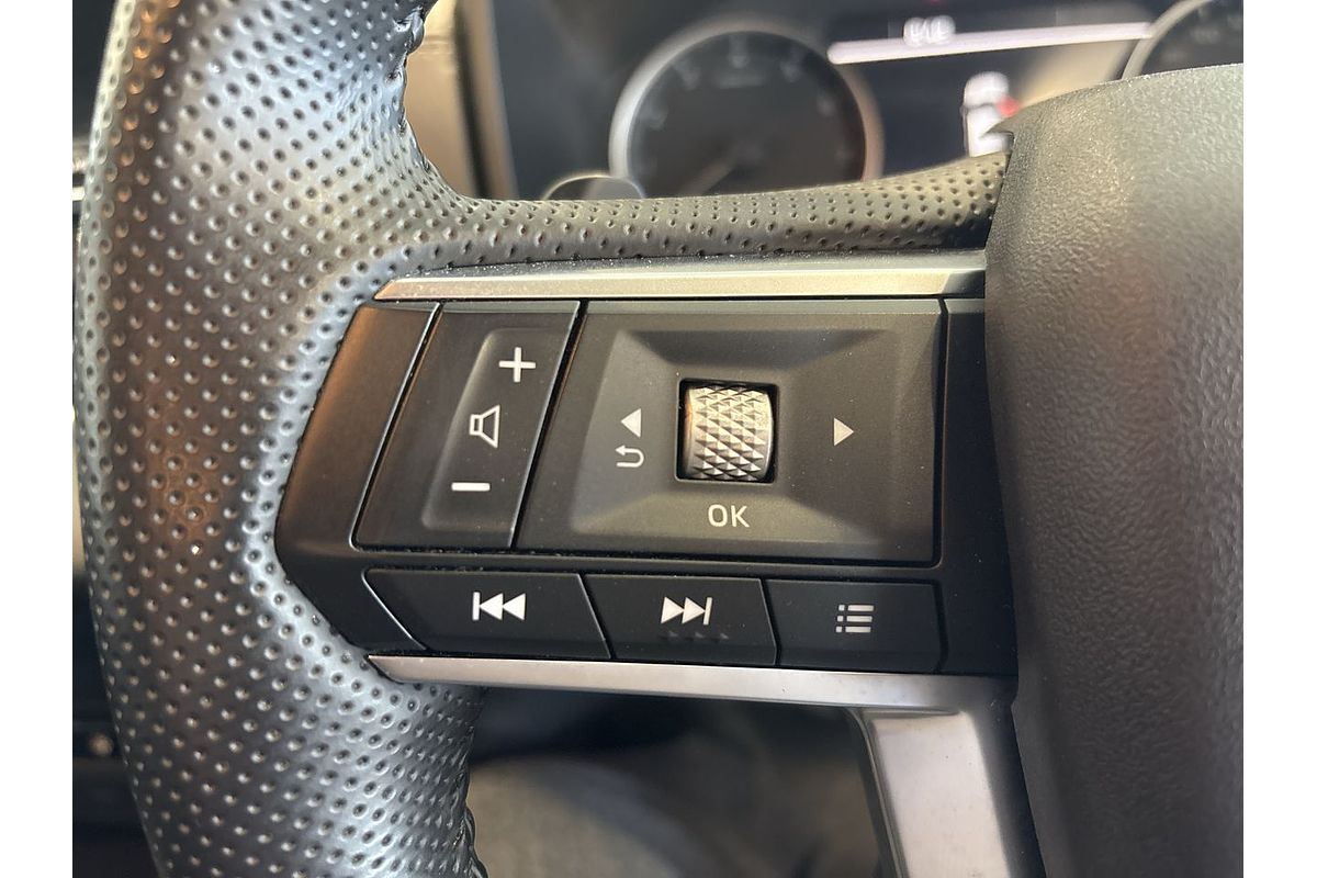 2023 Mitsubishi Outlander LS Black Edition AWD ZM