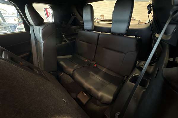 2023 Mitsubishi Outlander LS Black Edition AWD ZM