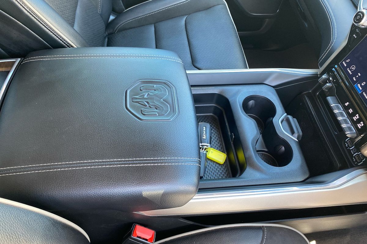 2020 RAM 1500 Laramie DS 4X4 SWB