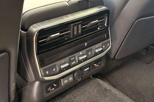 2024 Toyota Landcruiser Sahara ZX FJA300R