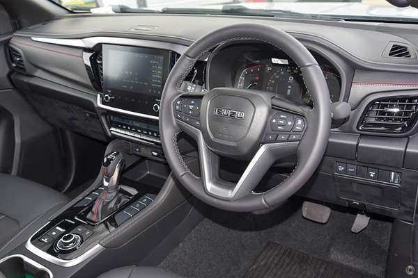 2025 Isuzu MU-X X-TERRAIN