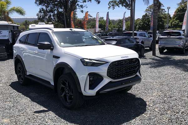 2025 Isuzu MU-X X-TERRAIN