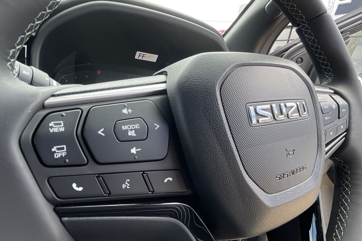 2025 Isuzu MU-X LS-T