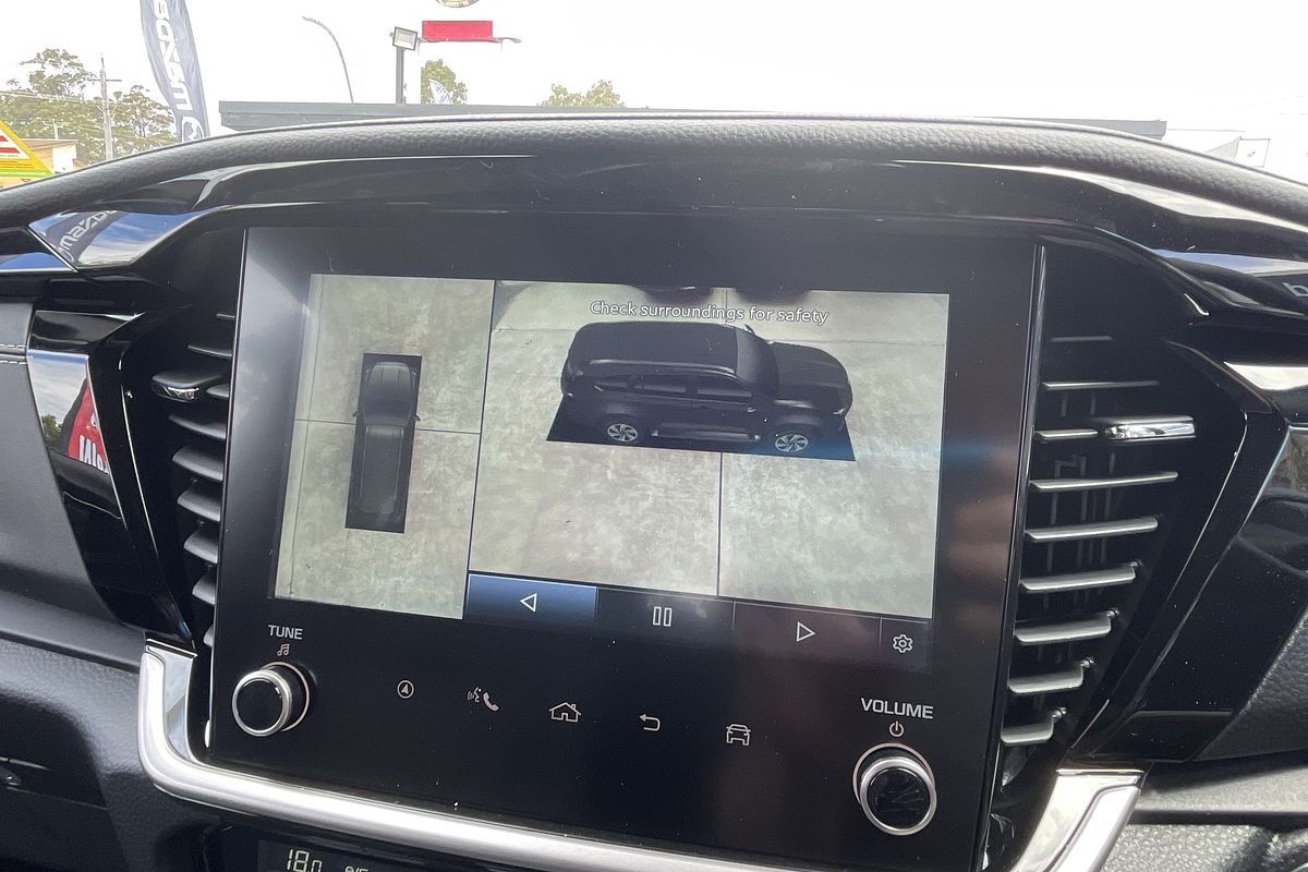 2025 Isuzu MU-X LS-T