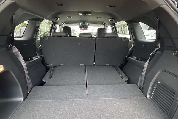 2025 Isuzu MU-X LS-T