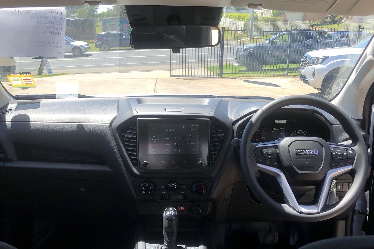 2025 Isuzu D-MAX SX 4X4