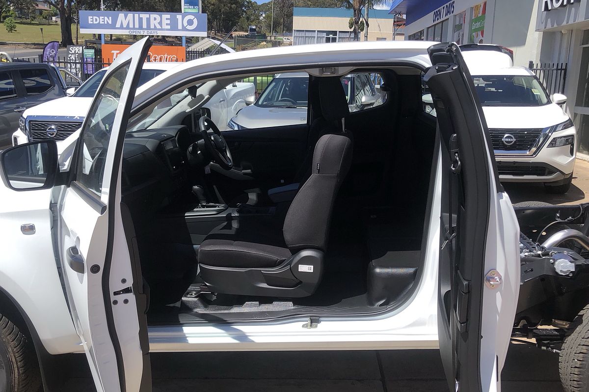 2025 Isuzu D-MAX SX 4X4