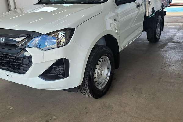 2025 Isuzu D-MAX SX High Ride Rear Wheel Drive