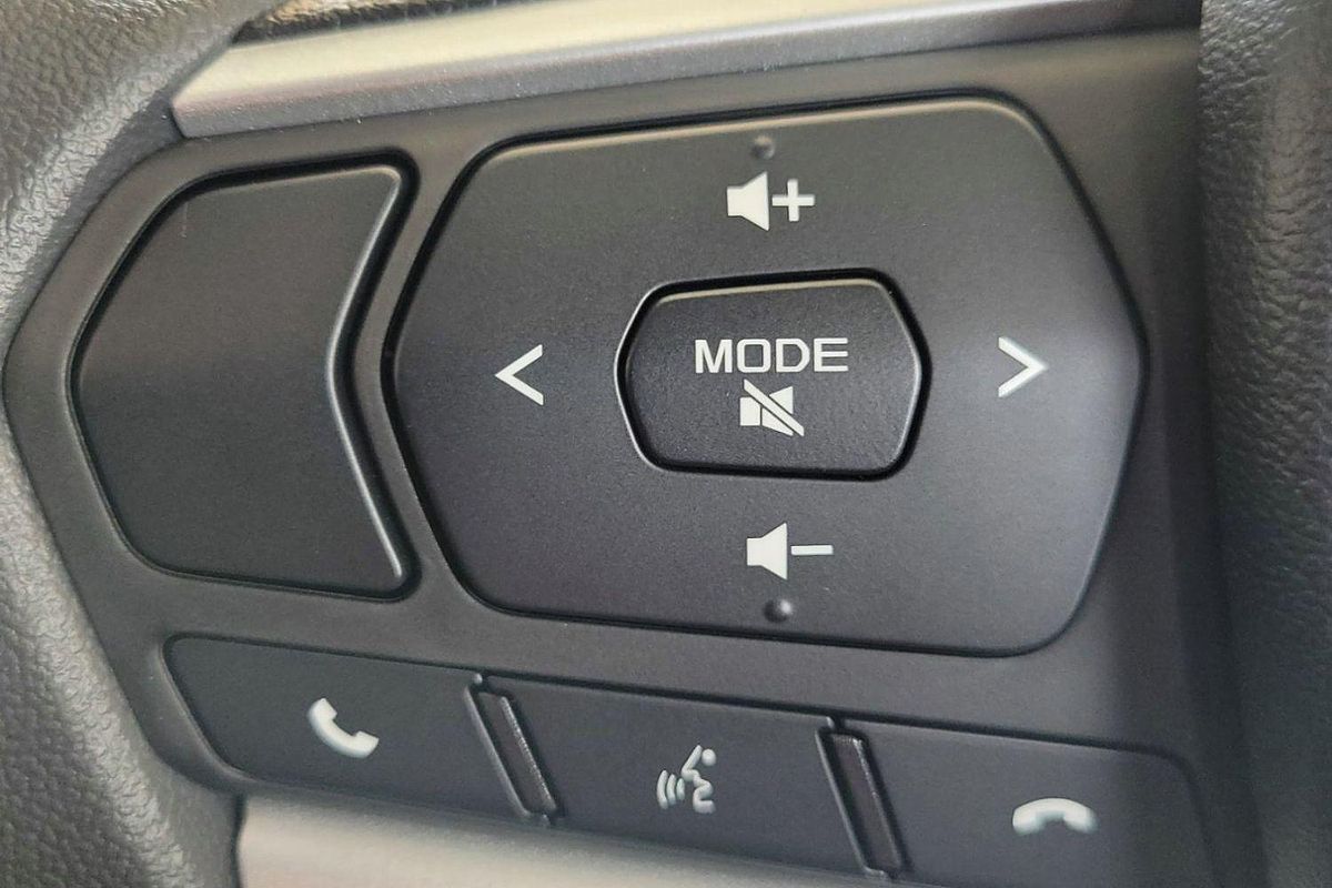 2025 Isuzu D-MAX SX High Ride Rear Wheel Drive