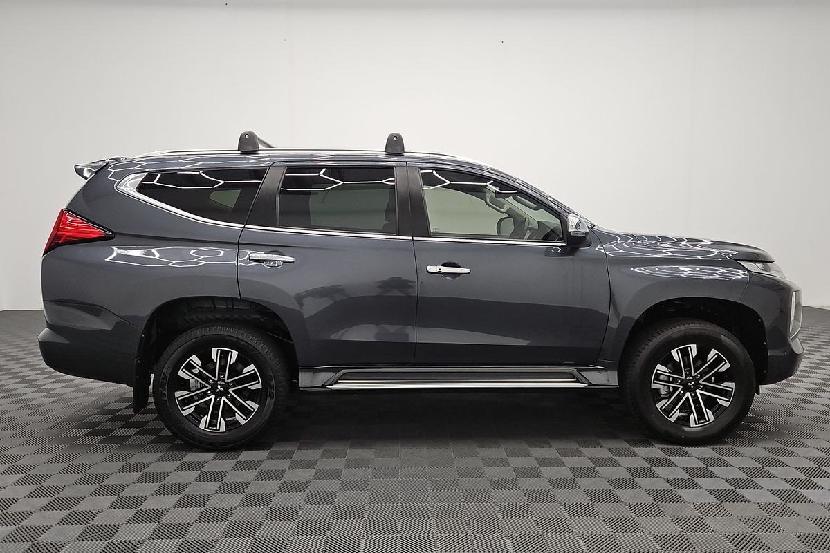 2023 Mitsubishi Pajero Sport GLS QF