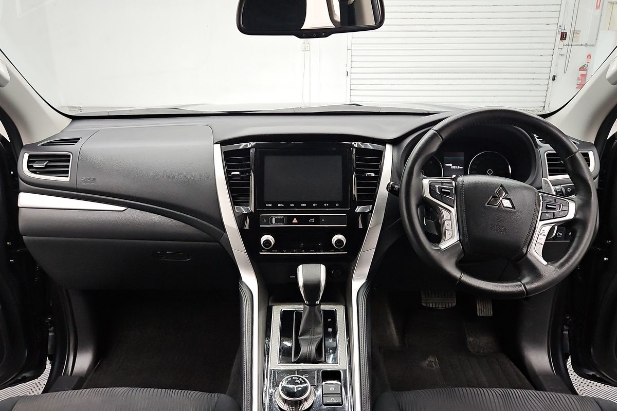 2023 Mitsubishi Pajero Sport GLS QF