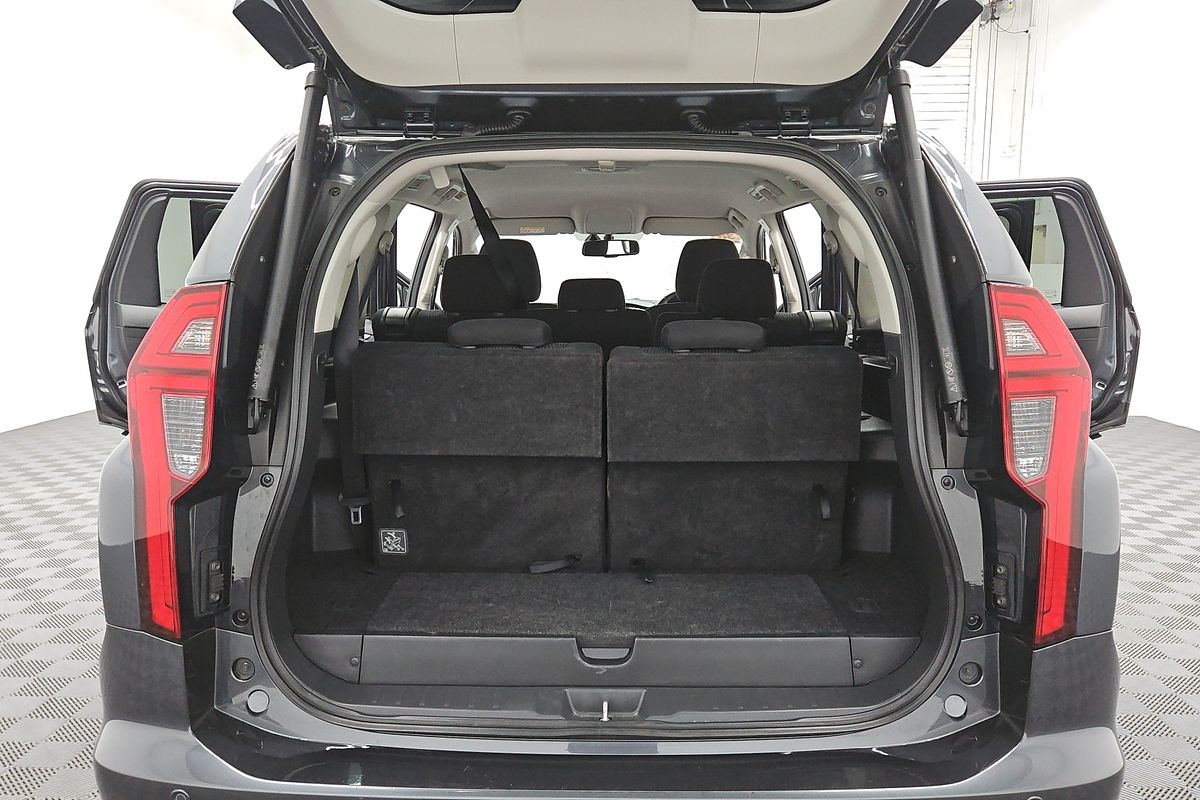 2023 Mitsubishi Pajero Sport GLS QF