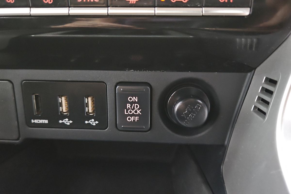 2023 Mitsubishi Pajero Sport GLS QF