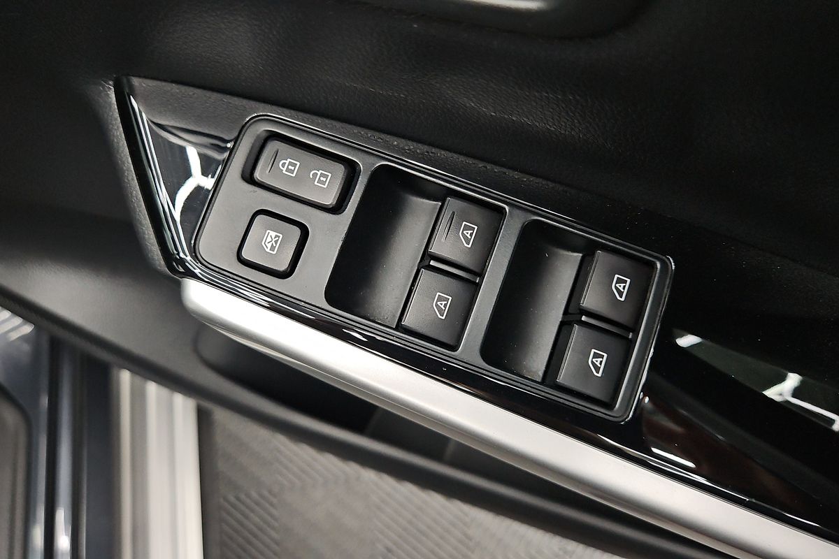 2023 Mitsubishi Pajero Sport GLS QF