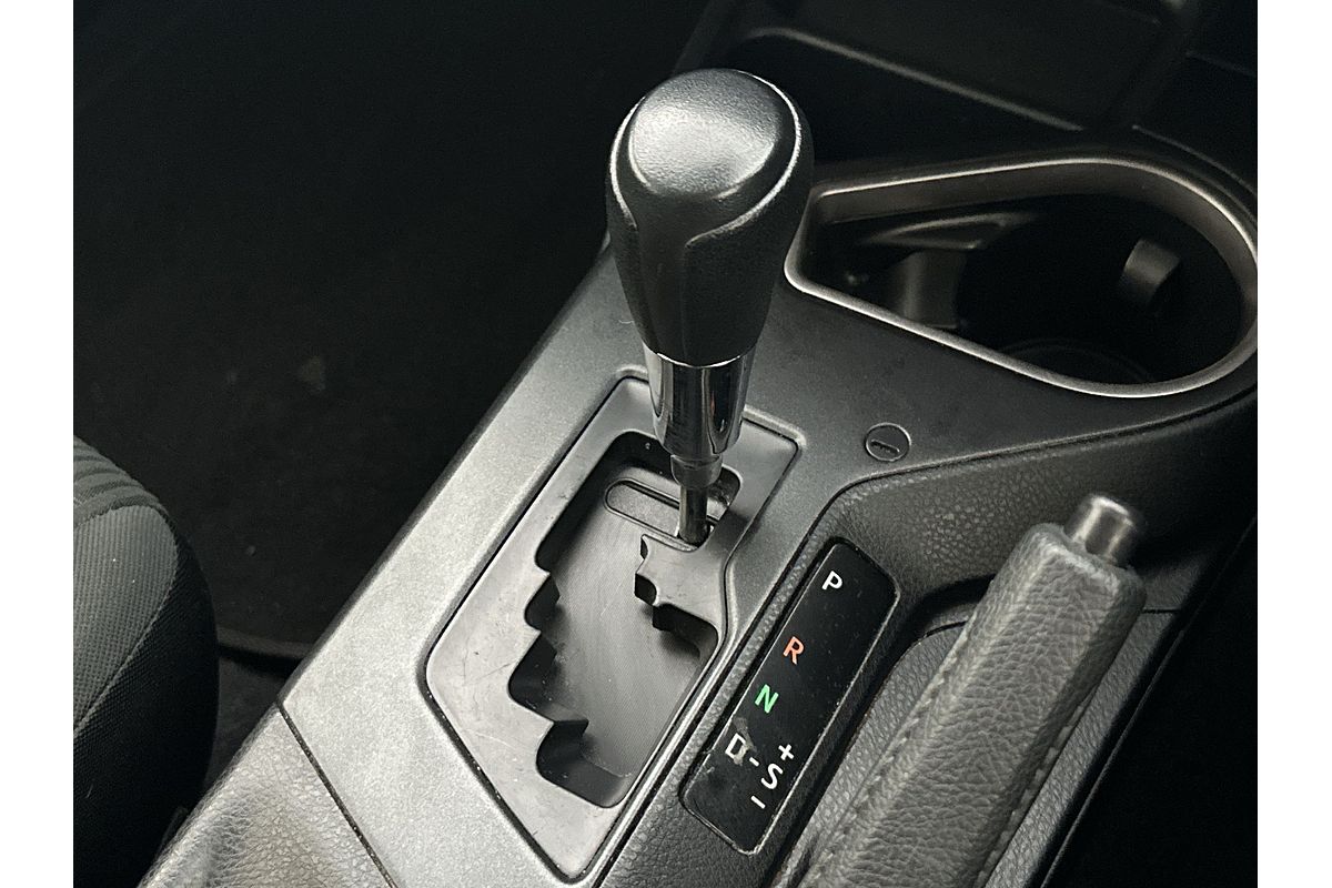 2017 Toyota RAV4 GX ASA44R