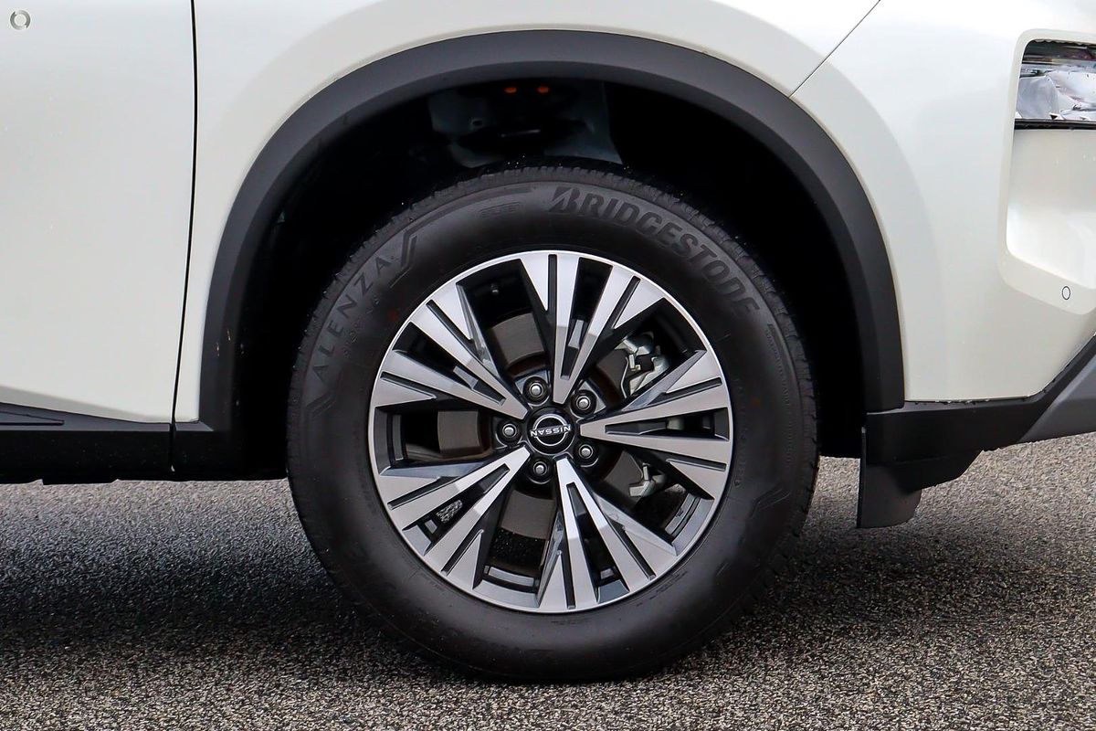 2025 Nissan X-TRAIL ST-L T33