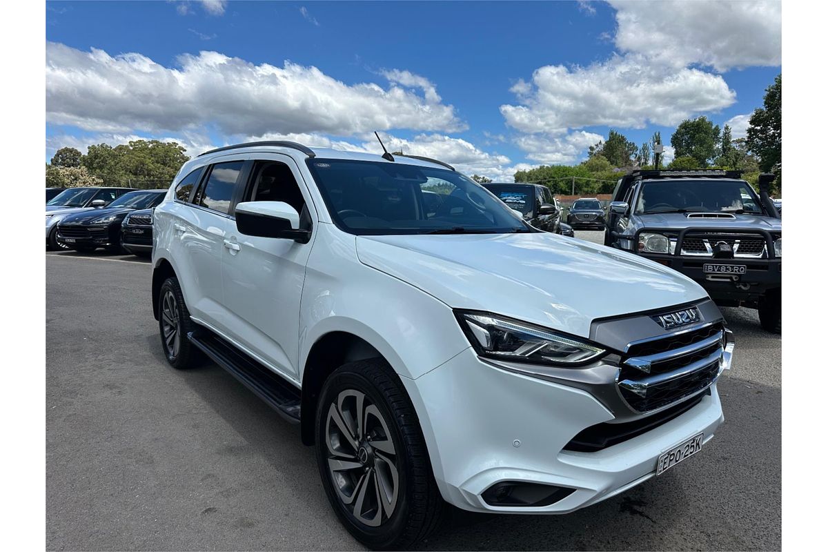 2021 Isuzu MU-X LS-T (4x2) RJ MY21